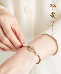 Red String Woven Safety Buckle Bracelet for Women, Pearl Zodiac Year Accessory, Niche Friendship Design for Girls