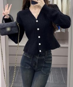 Red V-Neck Fishtail Sweater with Pearl Buttons - Women's Knitted Top for Spring and Autumn, Trendy Waist-Cinching Style