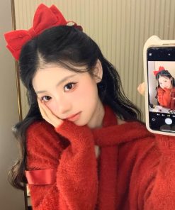 Red Velvet Bow Hair Clip for Women - High-End Princess Hairpin, White-Enhancing Top Clip, Elegant Hair Accessory