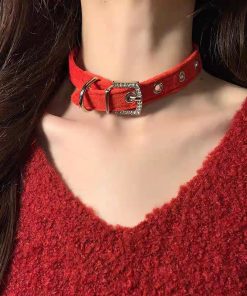 Red Velvet Choker Necklace for Y2K Style | Minimalist Collarbone Chain Accessory for Cool Girls and New Year Fashion