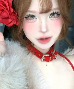 Red Velvet Choker Necklace for Y2K Style | Minimalist Collarbone Chain Accessory for Cool Girls and New Year Fashion