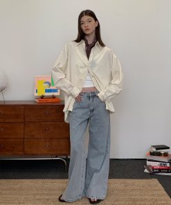 Relaxed Fit Long Sleeve Shirt with Roaring Beast Design - Fall/Winter 2025 Casual Style, Trendy Streetwear, Y2K Vibe