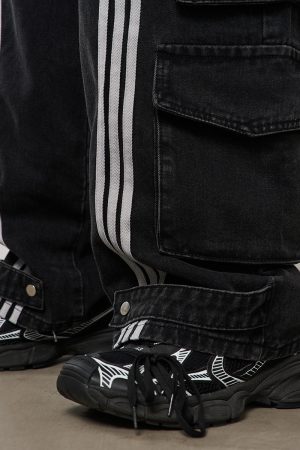 Retro American Street Wide-Leg Jeans with Pocket - Washed Vintage Style for a Trendy 90s Look