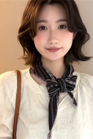 Retro Artistic Cotton Linen Scarf for Women - Versatile Triangular Neck Scarf in Japanese and Korean Style