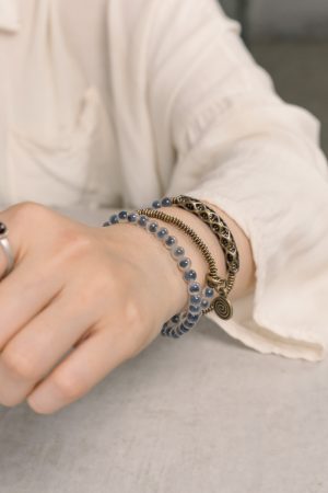 Retro Artistic Multi-Layer Heart Agate Bracelet for Women - Versatile Non-Fish Design, Unique Niche Jewelry