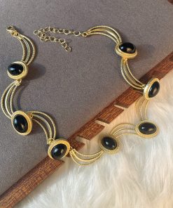 Retro Black Oval Geometric Earrings and Necklace Set for Women - Stylish Matte Gold Collarbone Chain Jewelry