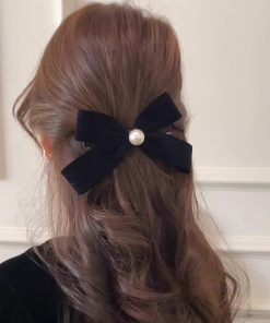 Retro Black Velvet Pearl Bow Hair Clip - Elegant Spring Clip Hairpin for Back of Head, 2025 Style, Vintage-Inspired Accessory