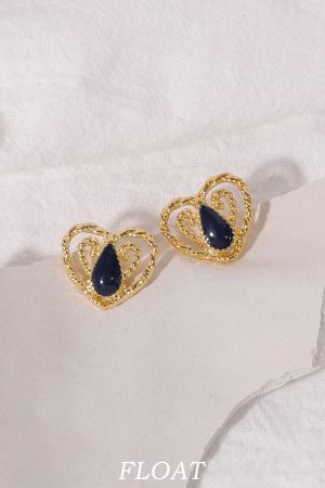 Retro Carved Heart Earrings for Women - Floating Palace Style French Ear Clips and Studs for Spring and Summer Fashion