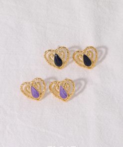 Retro Carved Heart Earrings for Women - Floating Palace Style French Ear Clips and Studs for Spring and Summer Fashion