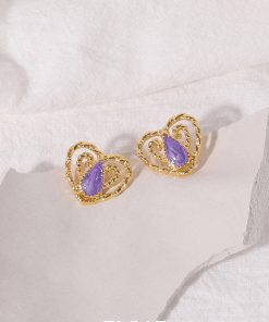 Retro Carved Heart Earrings for Women - Floating Palace Style French Ear Clips and Studs for Spring and Summer Fashion