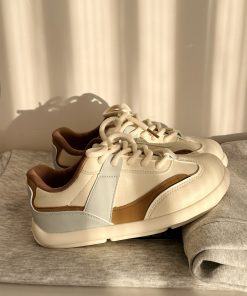 Retro Casual Sneakers for Women - Versatile College Style 2025 Model, Trendy and Comfortable Footwear
