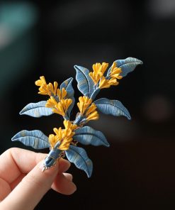 Retro Chinese Style Hair Clip with Osmanthus Design - Elegant Hanfu Accessories for Women, Perfect for Daily Wear and Matching Outfits