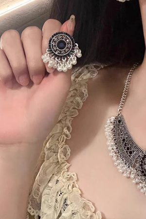 Retro Chinese-Style Tassel Imitation Miao Silver Necklace and Earring Set - Light Luxury Clavicle Chain, Ancient Accessories for Women