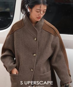 Retro Color-Block Wool Coat with Stand Collar - Loose H-Shaped Structured Design, Long Hair Wool - Vintage 90s Style