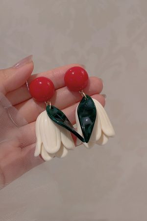 Retro Color-Blocking Floral Tulip Earrings for Women, Unique Exaggerated Design, Sweet Hong Kong Style Ear Clips for Small Faces