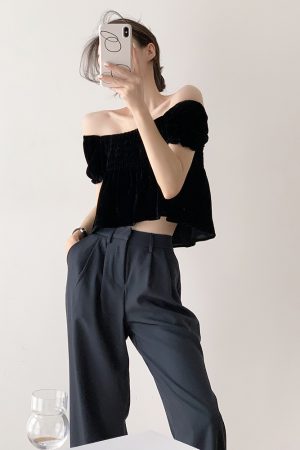 Retro Dark Pattern Pleated Doll Collar Velvet Top - Women's Summer Slim One-Shoulder Puff Sleeve Shirt