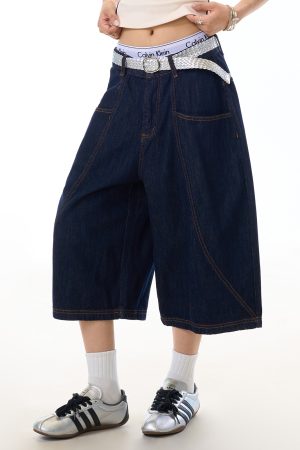 Retro Denim Blue Wide-Leg Three-Quarter Jeans for Women with Deconstructed Stitching, Casual Y2K Style Shorts