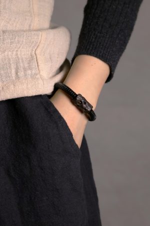 Retro Ebony Wood Bead Circle Bracelet - Versatile Unisex Accessory for Trendy Style