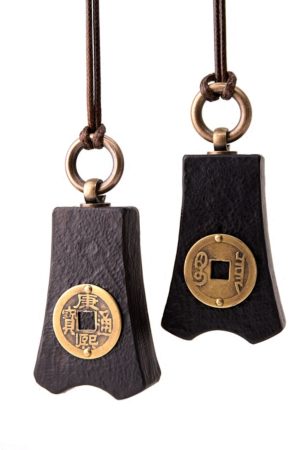 Retro Ebony Wood Coin Pendant Necklace for Men - Minimalist Chinese Style Accessory, Versatile National Trend Jewelry