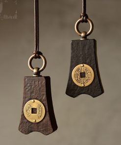 Retro Ebony Wood Coin Pendant Necklace for Men - Minimalist Chinese Style Accessory, Versatile National Trend Jewelry