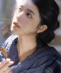 Retro Ethnic Floral Patchwork Scarf for Women - Artistic Warm Neck Shawl for Autumn and Winter Fashion