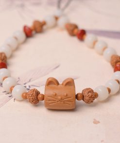 Retro Ethnic Style Lucky Cat Phone Chain with Sandalwood, White Jade, and Bodhi Seed - Unique Boho Accessory