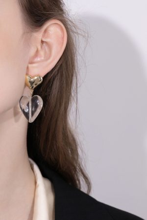 Retro Floating French Metal Heart Earrings for Women - Elegant Transparent Clip-On Ear Studs in 925 Silver - Hong Kong Style