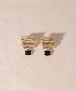 Retro Geometric Metal Wave Square Earrings in Black and Gold - Floating French Style Ear Clips and Studs for Women