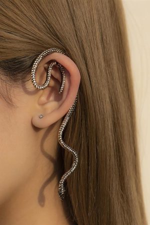 Retro Geometric Snake-Shaped Ear Cuffs with Micro-Inlaid Rhinestones - Vintage Alloy Three-Dimensional Design