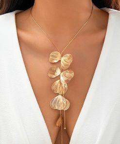 Retro Ginkgo Leaf Tassel Necklace for Women - Sweet Cool Design, Cross-Border European and American Style Jewelry Accessories