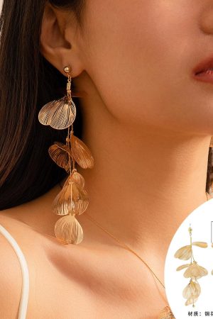 Retro Ginkgo Leaf Tassel Necklace for Women - Sweet Cool Design, Cross-Border European and American Style Jewelry Accessories