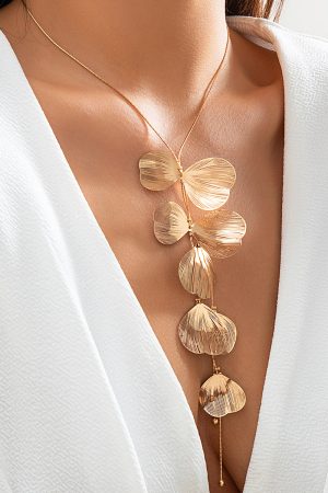 Retro Ginkgo Leaf Tassel Necklace for Women - Sweet Cool Design, Cross-Border European and American Style Jewelry Accessories