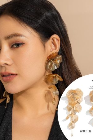 Retro Ginkgo Leaf Tassel Necklace for Women - Sweet Cool Design, Cross-Border European and American Style Jewelry Accessories
