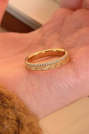 Retro Gold Brushed Wheat Ear Leaf Ring for Women - Unique High-End Finger Ring, 2025 Style, Elegant Fashion Statement