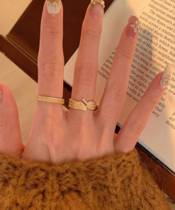 Retro Gold Brushed Wheat Ear Leaf Ring for Women - Unique High-End Finger Ring, 2025 Style, Elegant Fashion Statement