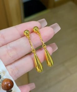 Retro Gold Teardrop Tassel Earrings - Elegant Minimalist Ear Pendants, High-End Light Luxury, Versatile National Style for Women