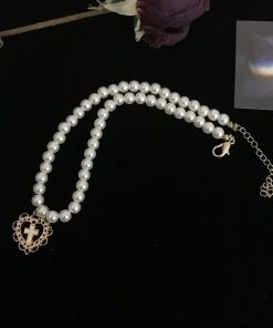 Retro Heart Cross Pendant Pearl Necklace for Women - Vintage Clavicle Chain Jewelry, Perfect for Y2K and Korean Style Fashion