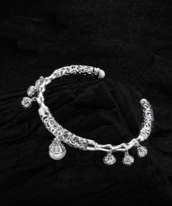 Retro Heavy Industrial Deep Sea Dragon Bone Ocean Wave Dot Inlaid Bracelet - Light Luxury High-End Accessory for Unique Style