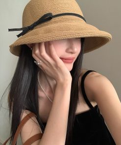 Retro Hepburn-Style Wide Brim Fisherman Hat for Women - Artistic Sun Protection Beach Accessory