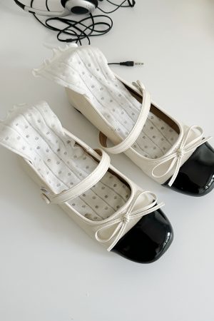 Retro Hidden Height Flat Shoes for Women - Velcro Mary Jane Style, Summer 2025, Fragrant Design