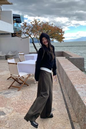 Retro High-Waisted Wide-Leg Casual Pants for Women - Versatile Loose Straight Long Trousers for Autumn Winter Style