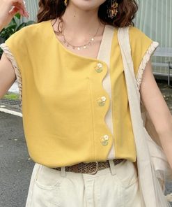 Retro Hong Kong Style Short-Sleeve T-Shirt for Women - Casual Loose Summer Top, Age-Reducing Versatile Fashion 2025