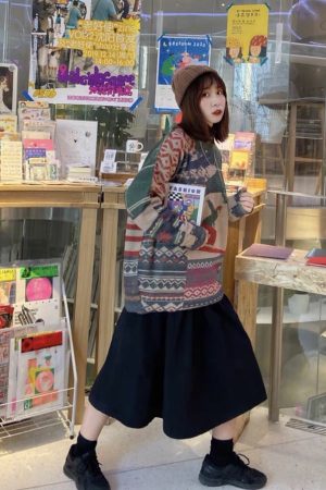 Retro Japanese Style Knitted Round Neck Pullover Sweater for Autumn Winter - Versatile Unisex Long Sleeve Fashion