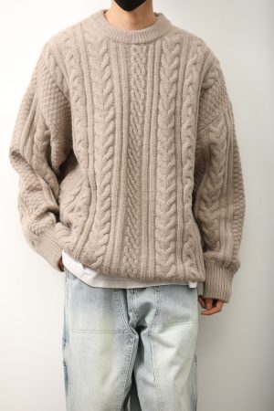 Retro Japanese-Style Twisted Solid Color Round Neck Sweater for Men and Women - Loose Fit Autumn Winter Couple Pullover Knitwear