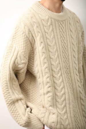 Retro Japanese-Style Twisted Solid Color Round Neck Sweater for Men and Women - Loose Fit Autumn Winter Couple Pullover Knitwear