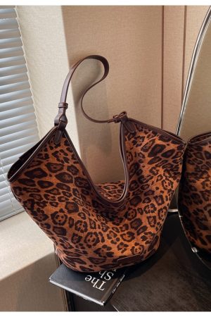 Retro Leopard Print Shoulder Bag - Versatile Commuting Tote for Women - Spring/Summer 2025 Korean Style Large Capacity