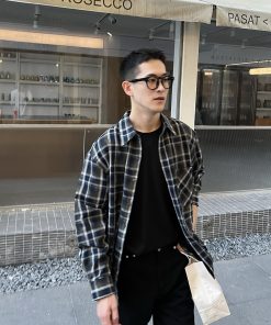 Retro Long-Sleeve Plaid Shirt for Men, Trendy Lapel Casual Jacket, Loose Fit Spring Fashion Top