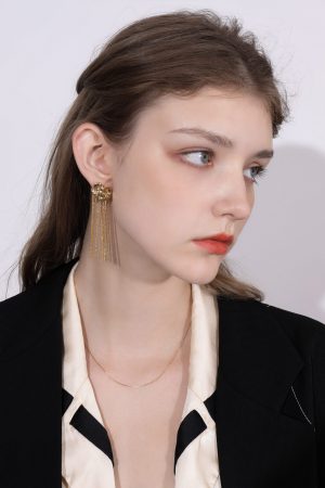 Retro Metal Heart Earrings with Tassel - Versatile Drop and Stud Jewelry for Women, European and American Style