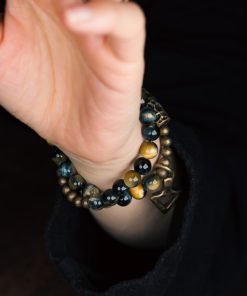 Retro Minimalist Double Circle Bracelet for Women with Unique Yellow Tiger Eye Stone Beads - Niche Design Jewelry for Men