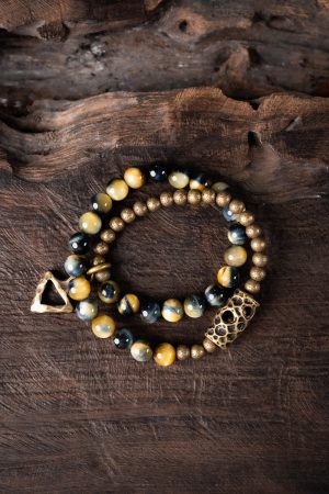 Retro Minimalist Double Circle Bracelet for Women with Unique Yellow Tiger Eye Stone Beads - Niche Design Jewelry for Men